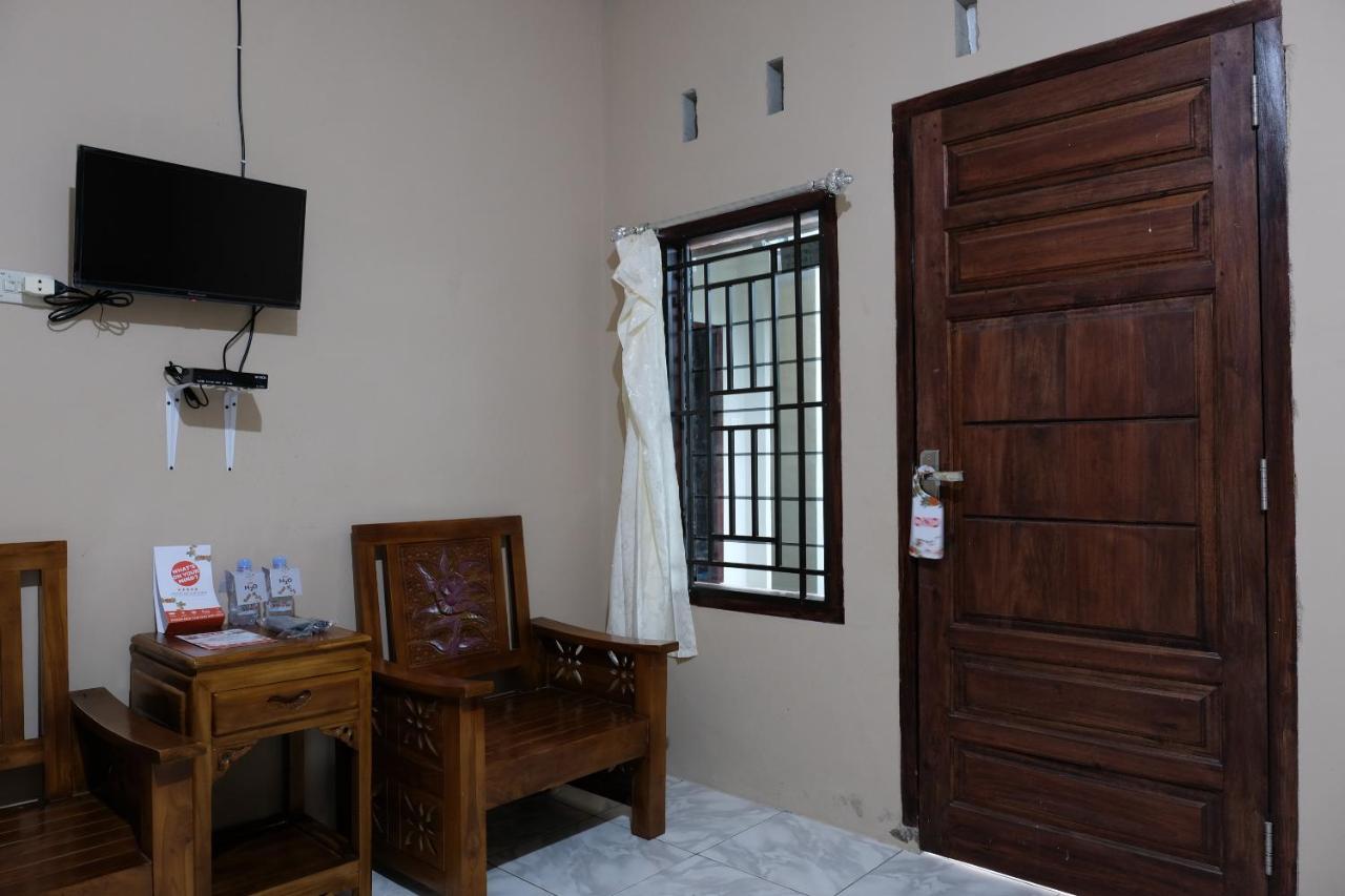 Oyo 1851 Homestay Joss Tanjungbinga Экстерьер фото